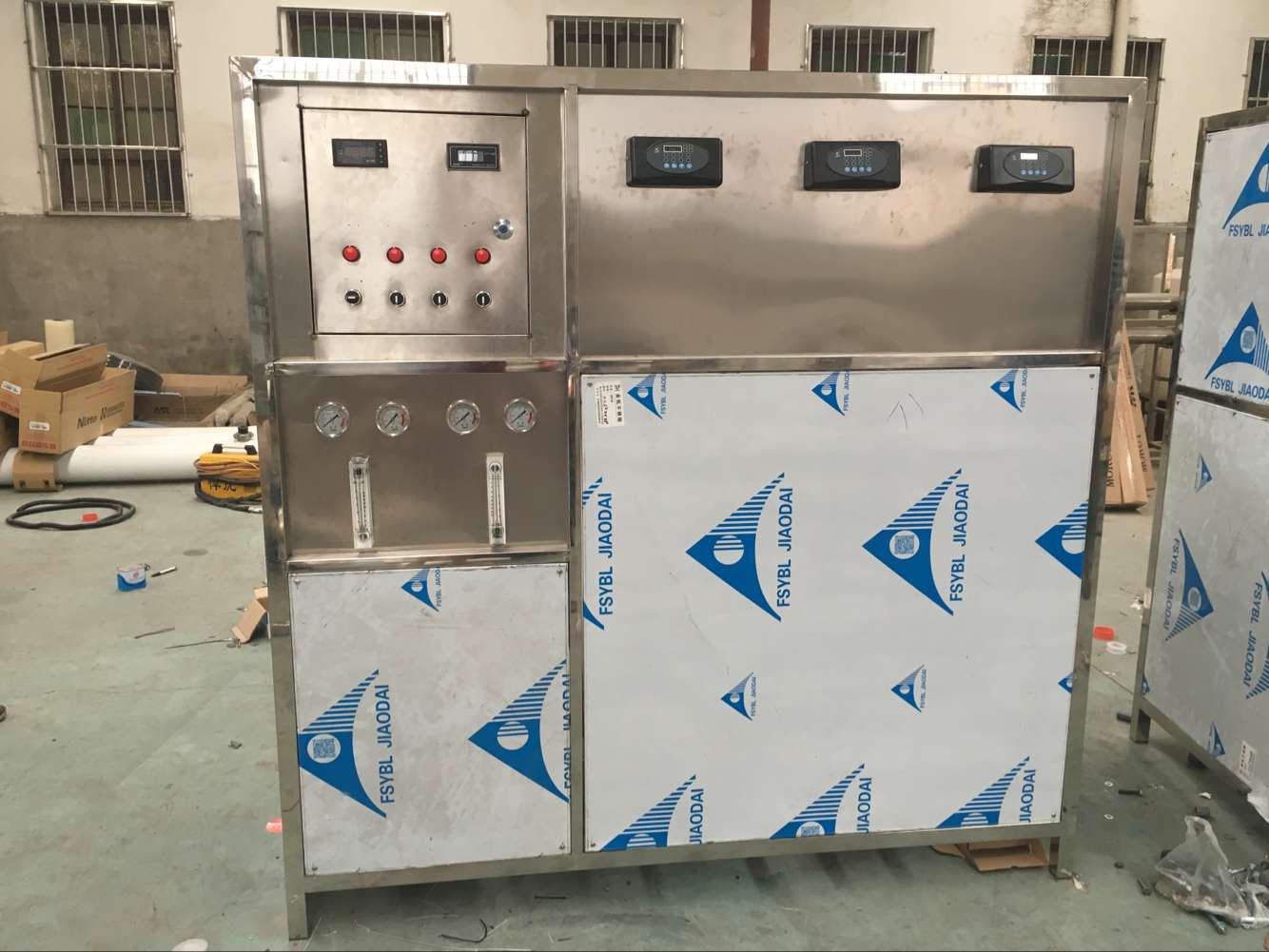 長(zhǎng)慶石油固城1T/h反滲透設(shè)